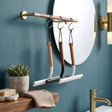 Window Squeegee with Wooden Handle – view 2
