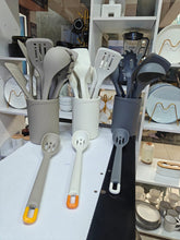 premium quality silicone spoon set shown from another angle (Silicone)