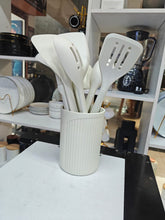 premium quality silicone spoon set shown from another angle (Silicone)