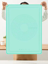 Non-stick Silicone Kneading Mat shown from another angle (Silicone)