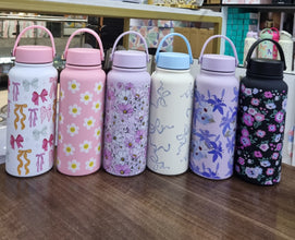 Quality Vacuum Insulated Water Bottle shown from another angle (Food Storage Containers)