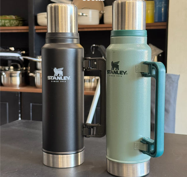 Stanley Classic Vacuum Insulated Bottle 1.9L