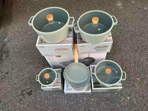 Neo flam Korean Ceramic Cookware shown from another angle (Ceramic)