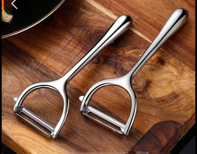 Stainless Steel Vegetable Peeler – view 3