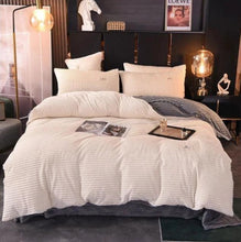 White Velvet Duvet – view 3