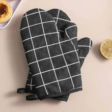Pair of Cotton Oven Gloves – view 4